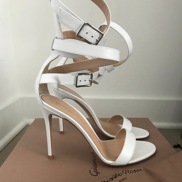 Gianvito Rossi Leather Ankle Wrap Aleris Sandals - Picture 5 of 6